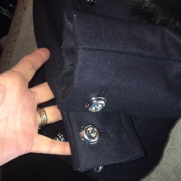 Beautiful and New Juicy Couture pea coat with removable fur collar.Medium - Picture 8 of 14